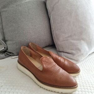 Ateliers Tan/Brown Flats